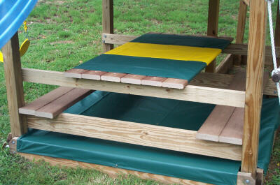 Jungle Fort w/ Picnic Table